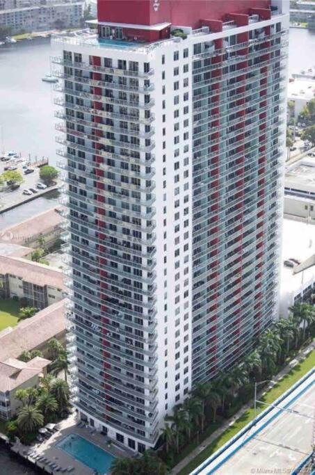 הלנדל ביץ' Beachwalk 1B 1B Incredible View Apartment 14 A מראה חיצוני תמונה