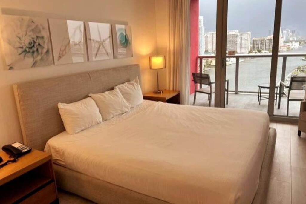 הלנדל ביץ' Beachwalk 1B 1B Incredible View Apartment 14 A מראה חיצוני תמונה