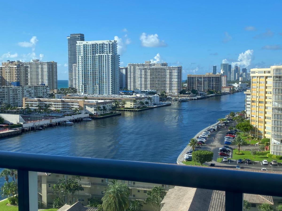 הלנדל ביץ' Beachwalk 1B 1B Incredible View Apartment 14 A מראה חיצוני תמונה